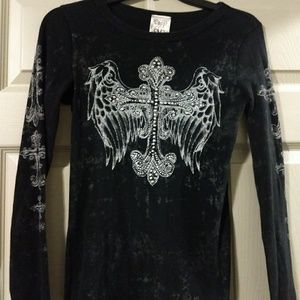 Local brand long sleeve